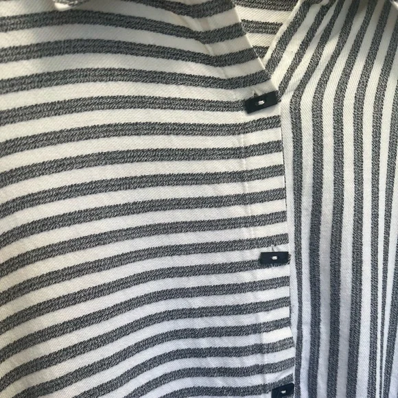 **SOLD** Soft Surroundings Standout Striped Shirt Size 3X - Picture 10 of 10